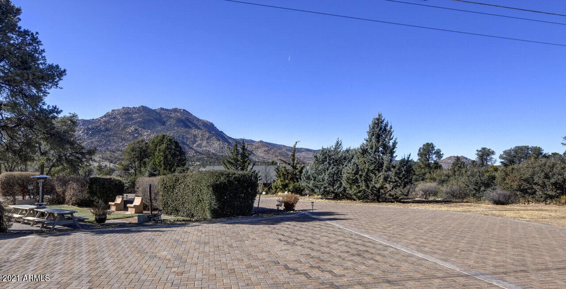 Photo of 7405 N Williamson Valley Road