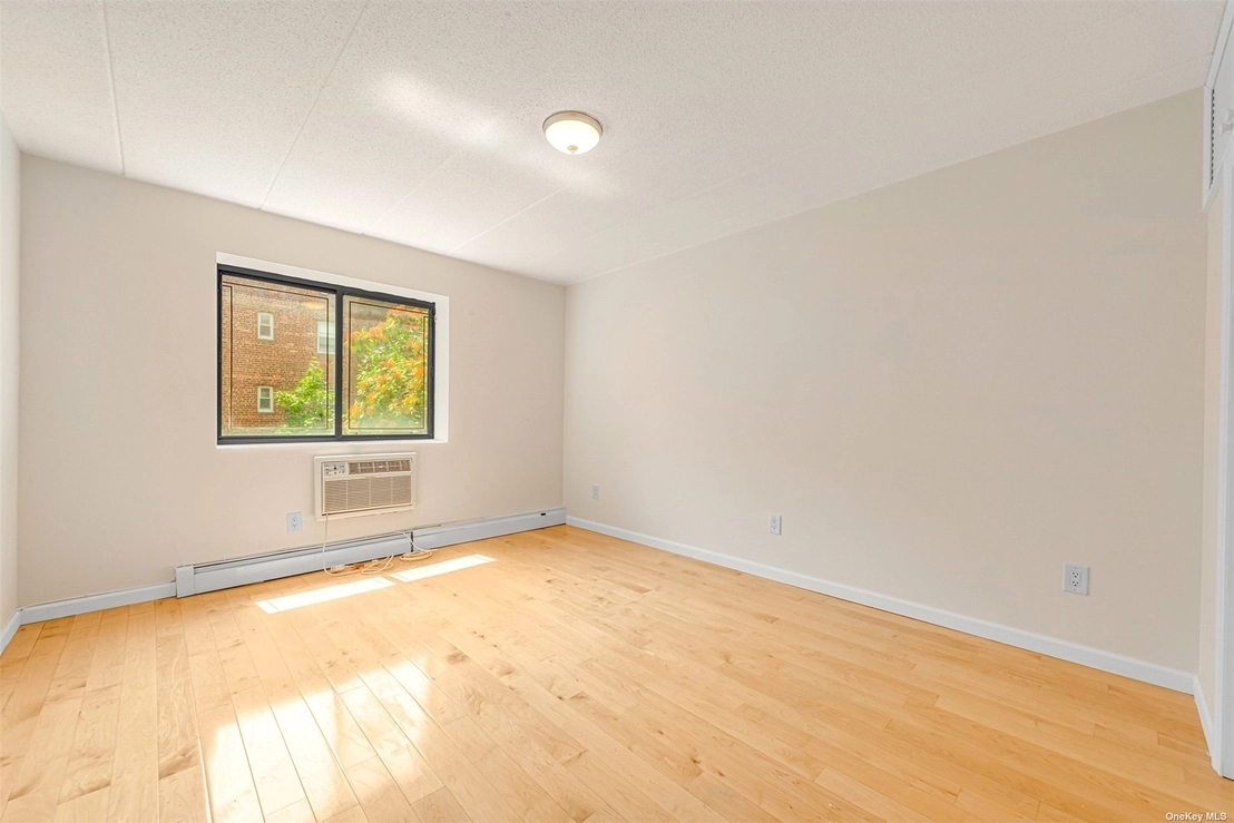 Empty Room at Unit 502 at 135-08 82nd Avenue