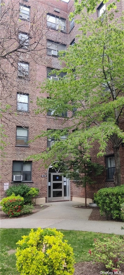 Outdoor, Streetview at Unit 2B at 26-25 141st Street