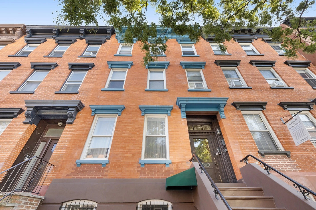 Photo of Unit NA at 153 BEDFORD Avenue