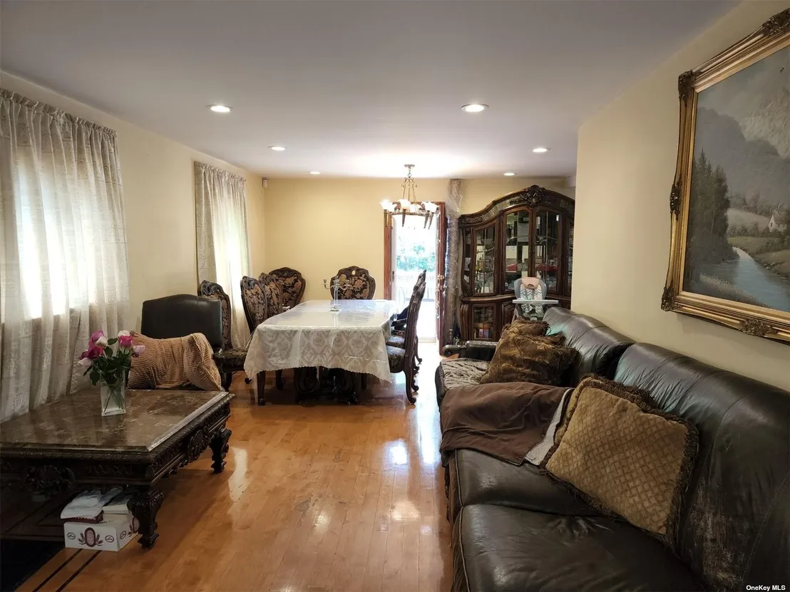 Livingroom at 75-24 195th Street