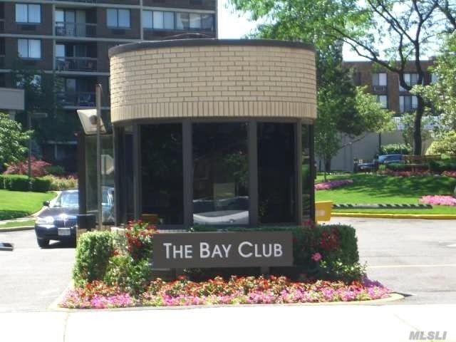 Photo of Unit 10S at 1 Bay Club Dr