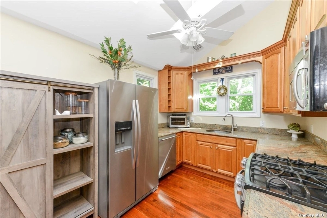 Kitchen at 12 Whaling Avenue