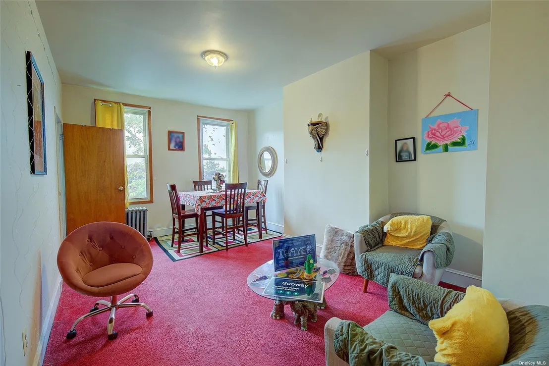 Livingroom at 37 Hendrix Street