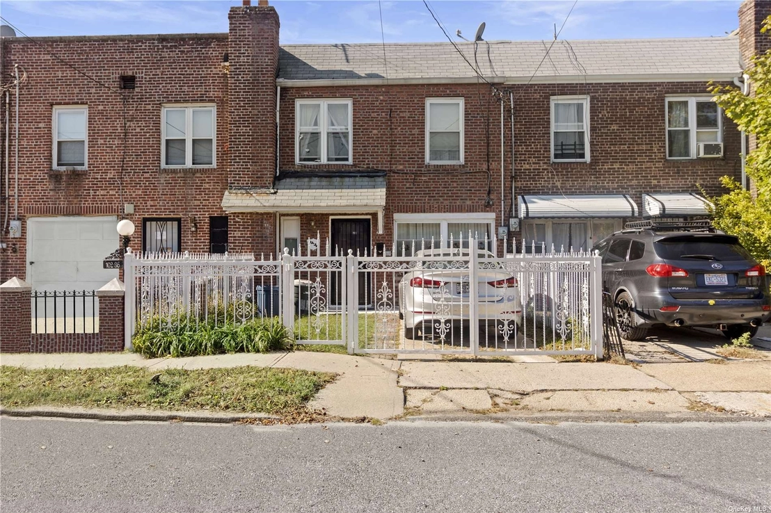 Streetview, Outdoor at 102-34 187th Street