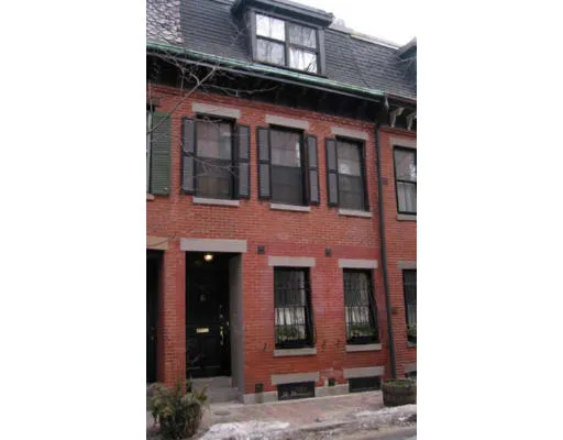 Photo of 6 Lawrence Street