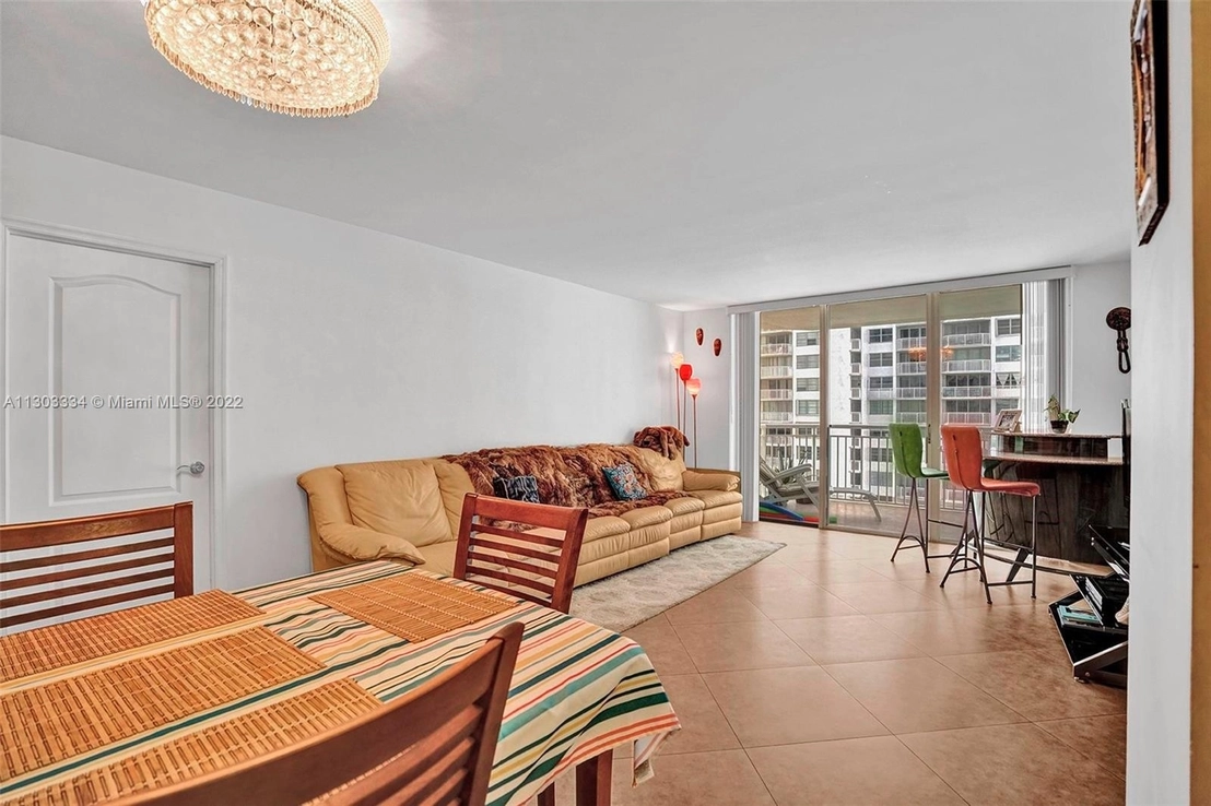 Photo of Unit 602BOATSPACE at 18041 Biscayne Blvd