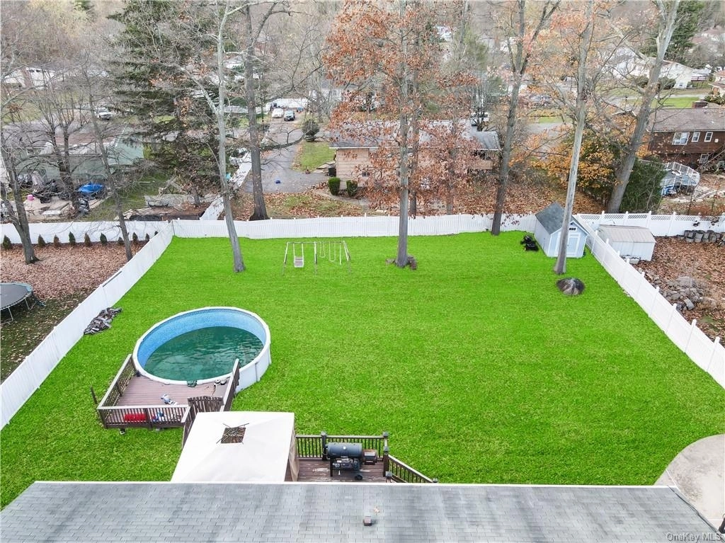 Outdoor at 23 New Clarkstown Road