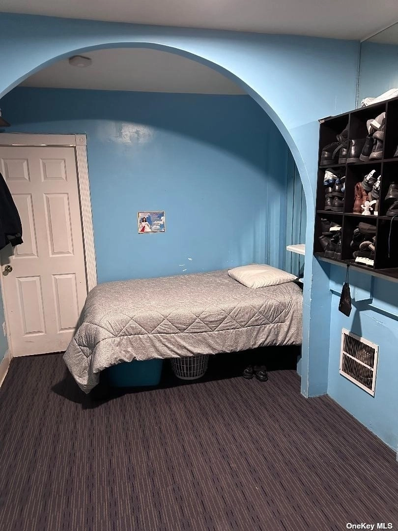 Bedroom at 886 Macon Street E