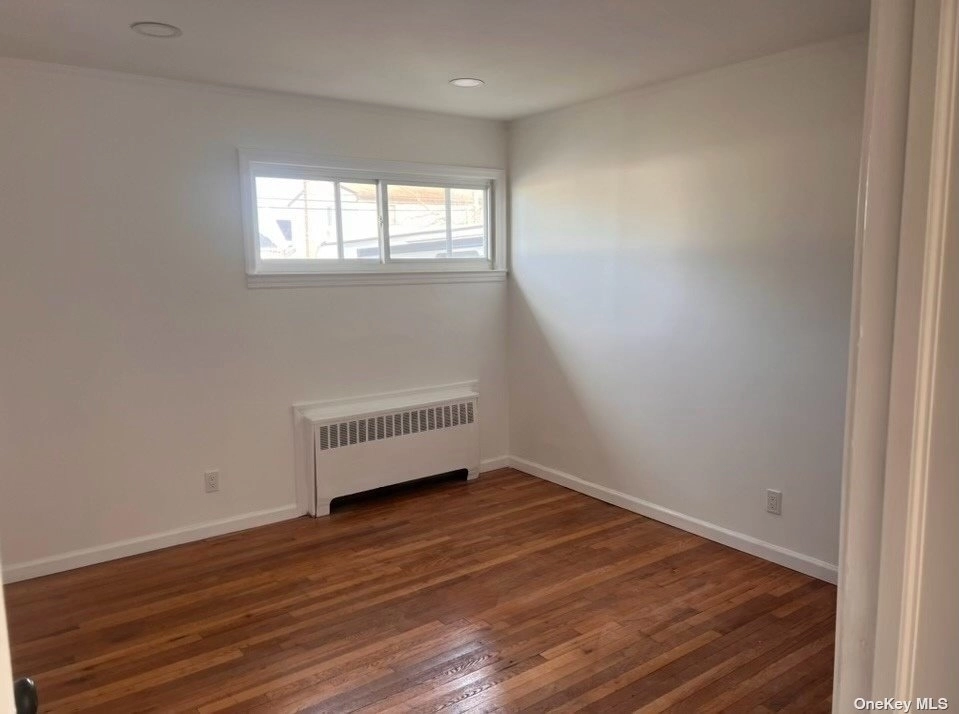Empty Room at 289 33rd Street