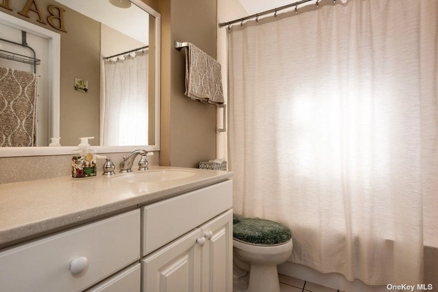 Bathroom at 2290 Willow Street