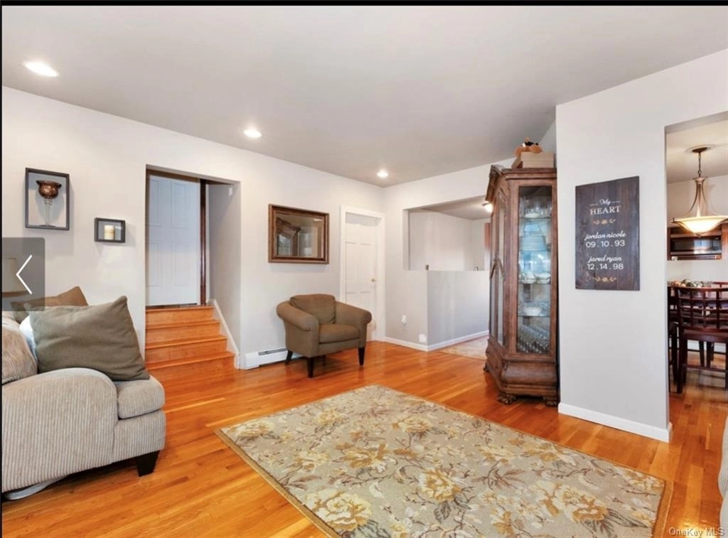 Livingroom at 209 S Conger Avenue