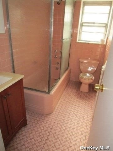 Bathroom at 2066 Van Hoesen Avenue