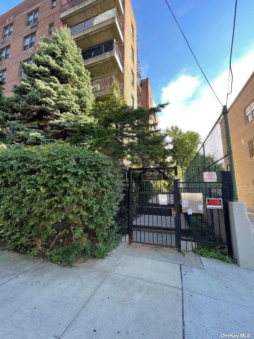Outdoor, Streetview at Unit 5H at 139-50 35th Avenue