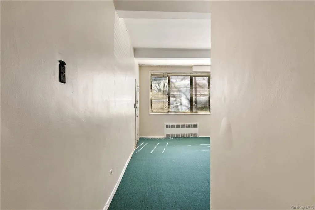Empty Room at Unit LD at 3601 Johnson Avenue