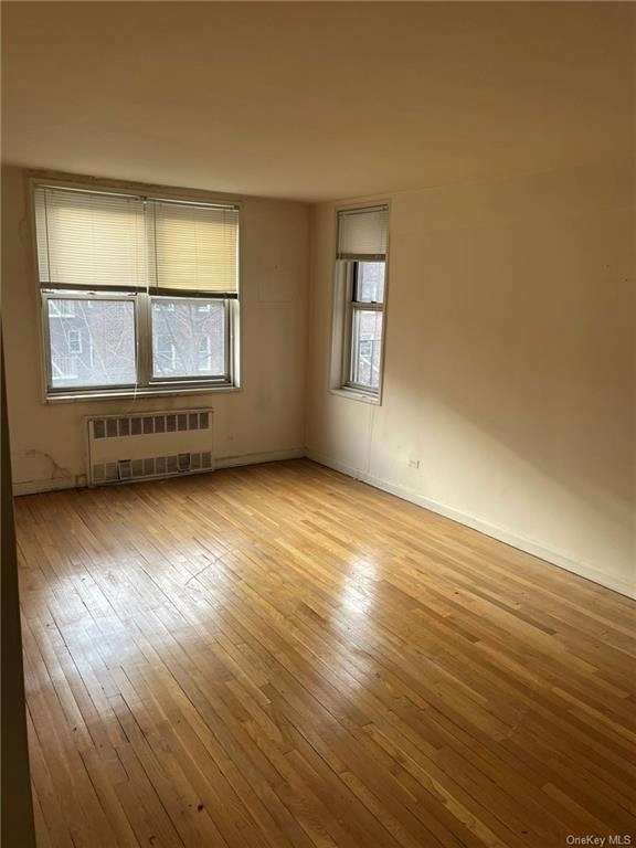 Empty Room at Unit 4F at 1480 Thieriot Avenue