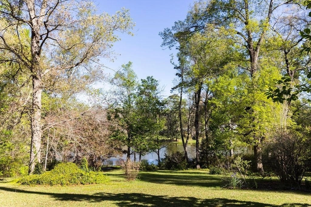 Photo of 277 Lake Laurie Circle