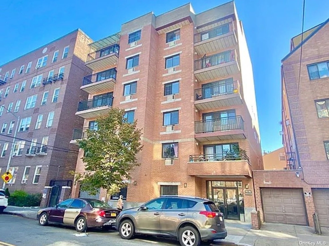 Streetview, Outdoor at Unit 6A at 91-06 Whitney Avenue