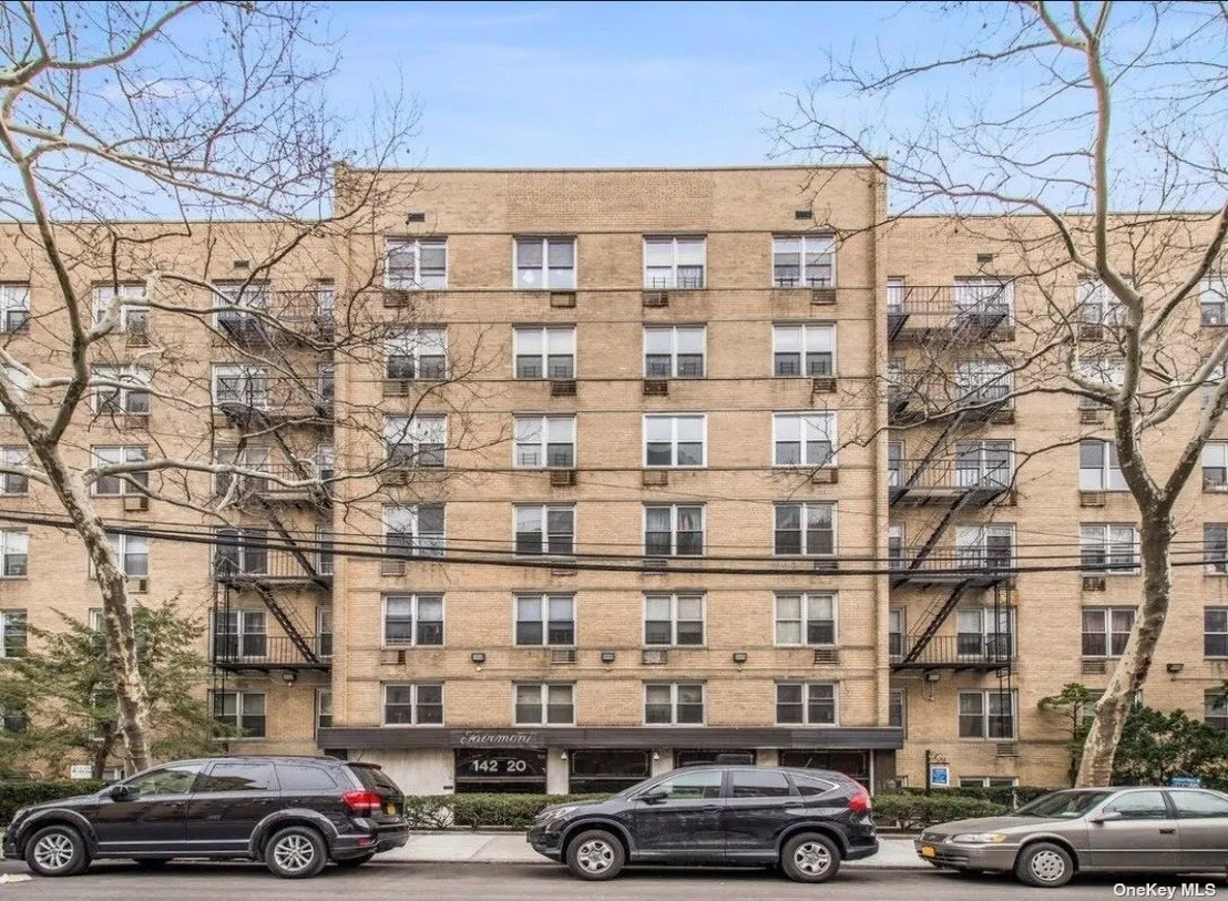 Outdoor, Streetview at Unit 4T at 142-20 Franklin Avenue