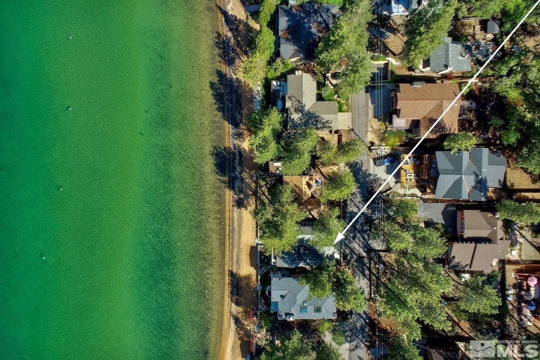 Photo of 628 Lake Shore