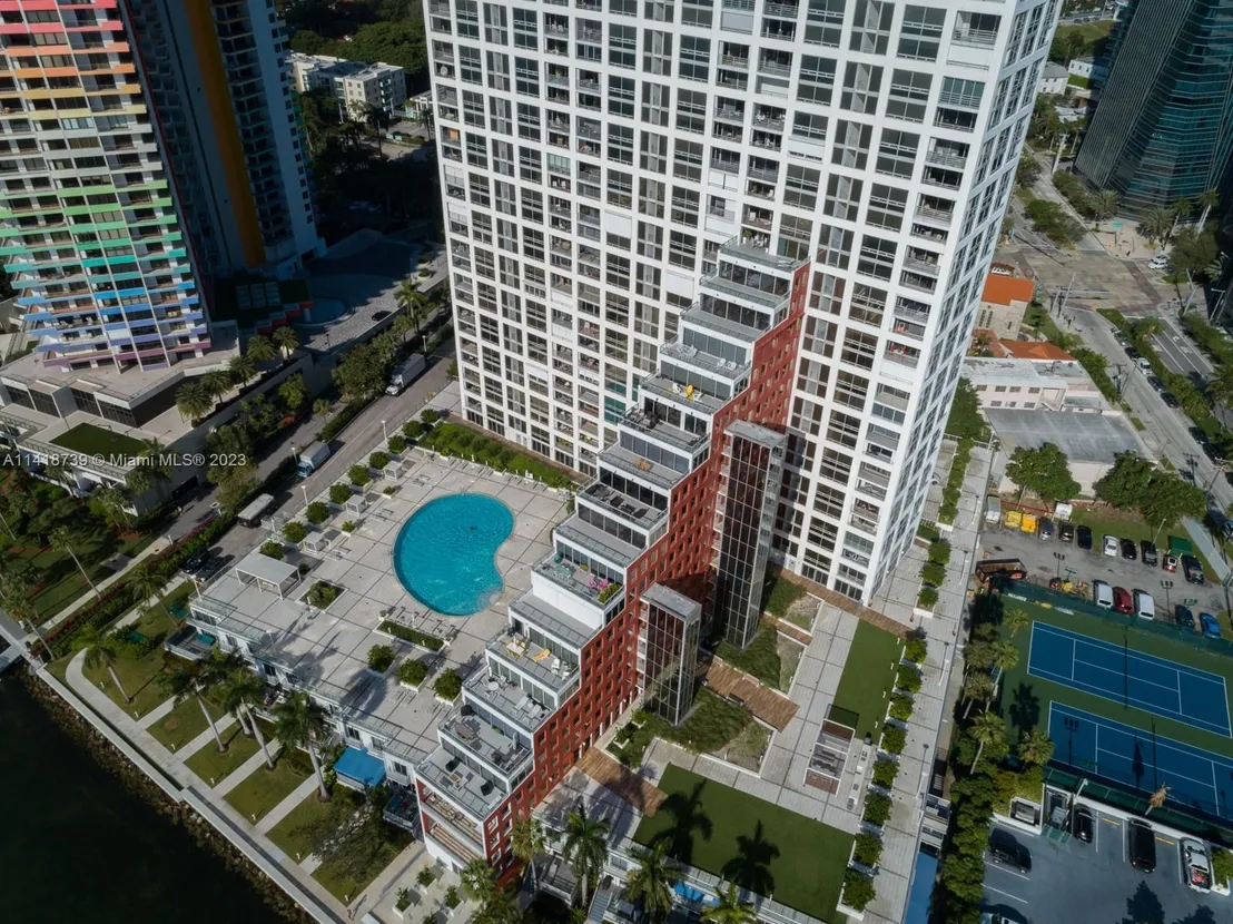 Photo of Unit C807 at 1541 Brickell Ave