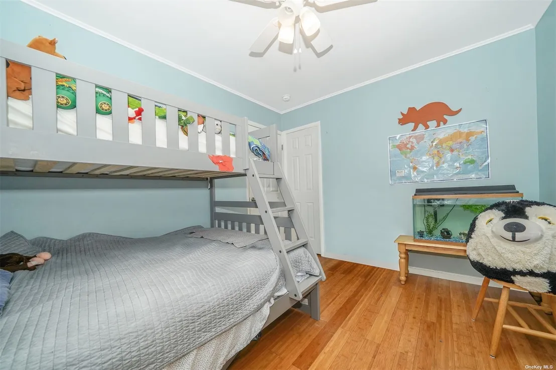 Bedroom at 425 Beach 142nd Street