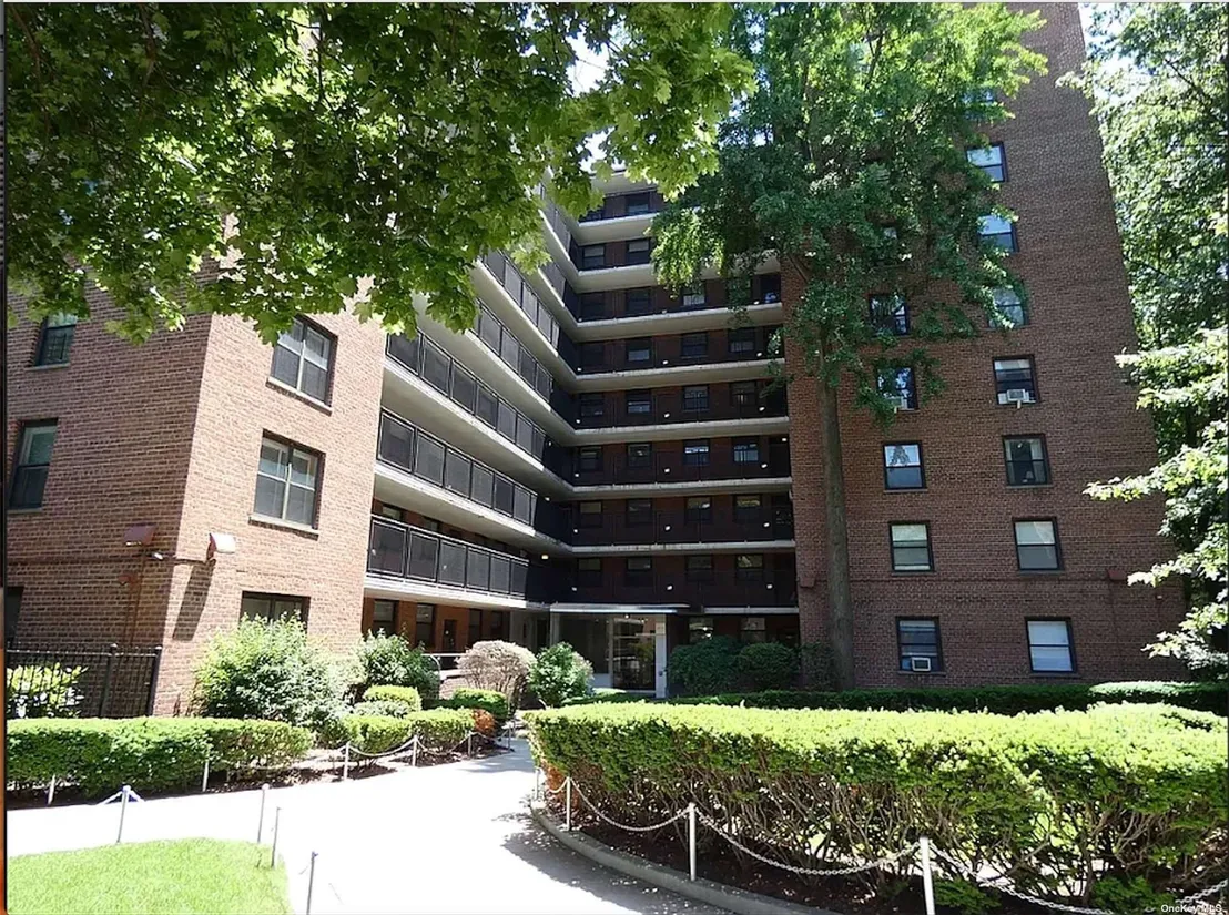 Outdoor, Streetview at Unit 8J at 35-31 85th Street