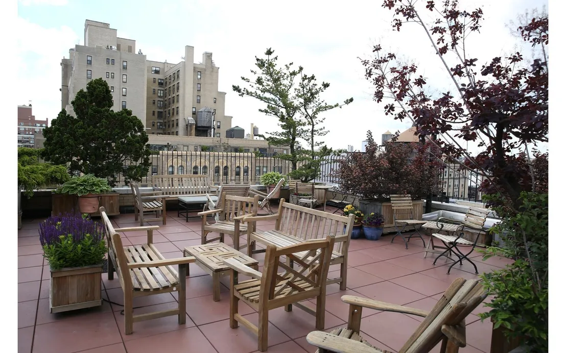 Outdoor at Unit 7A at 250 W 94TH Street