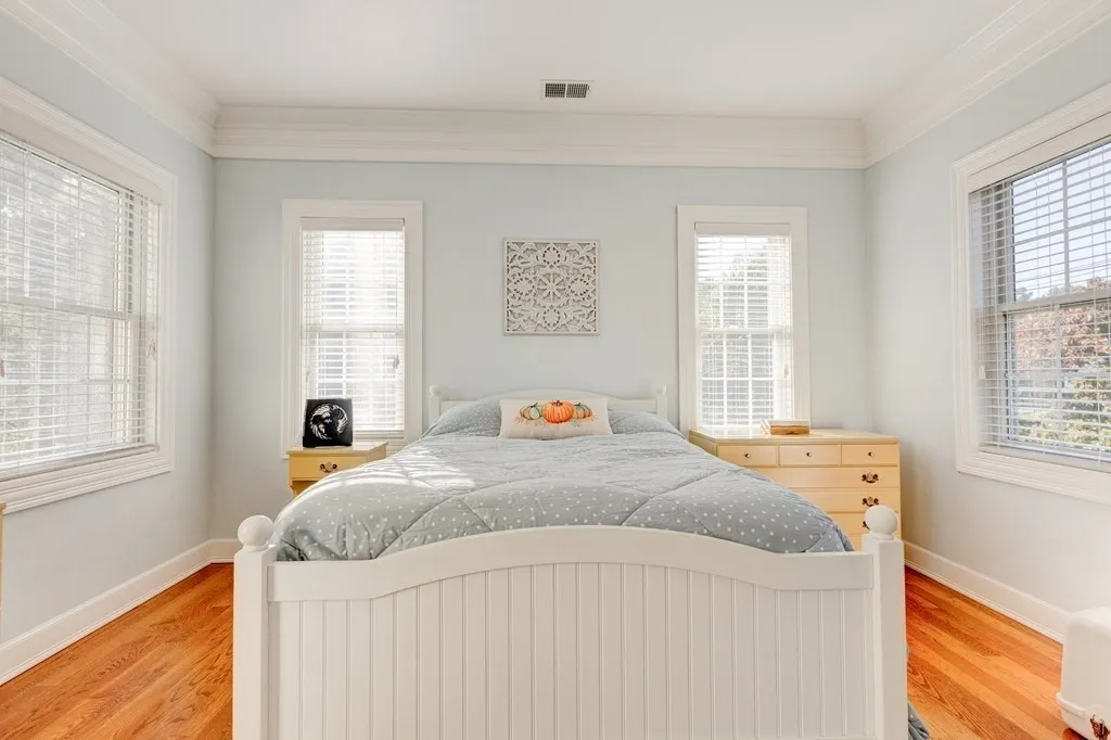 Bedroom at 125 Charles River Street