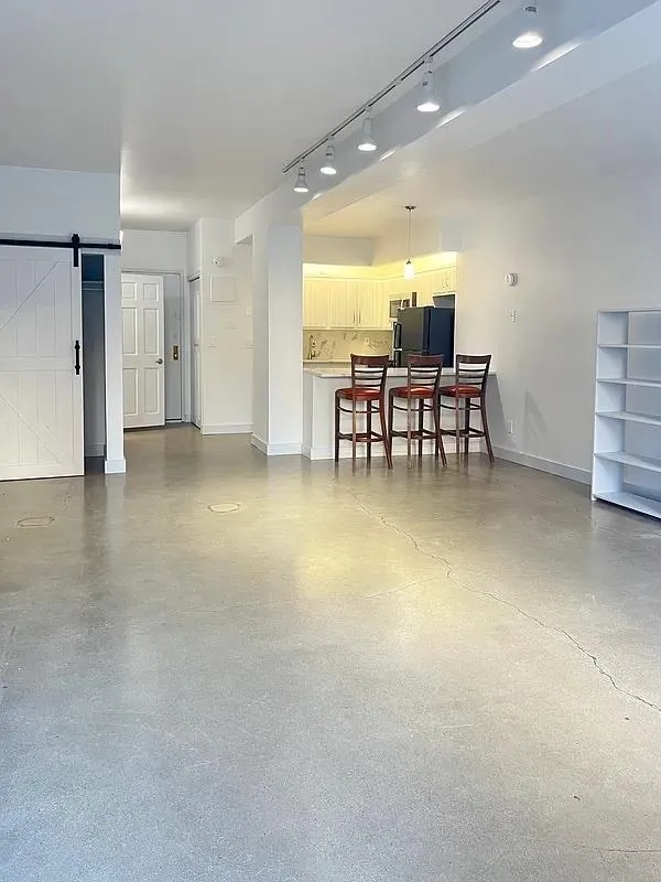 Empty Room at Unit 7H at 529 W 42nd Street