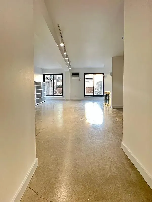 Empty Room at Unit 7H at 529 W 42nd Street