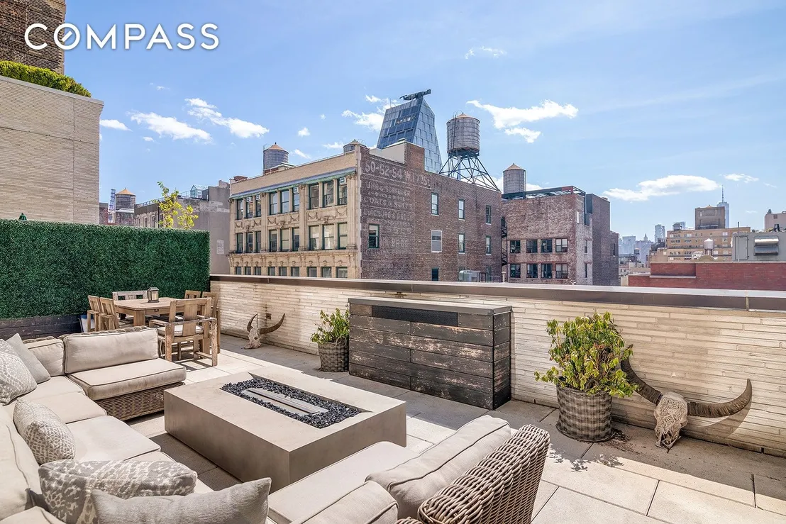 Outdoor at Unit 1301 at 55 W 17th Street