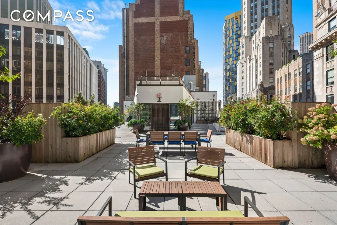 Outdoor at Unit 505 at 1 Wall Street Court