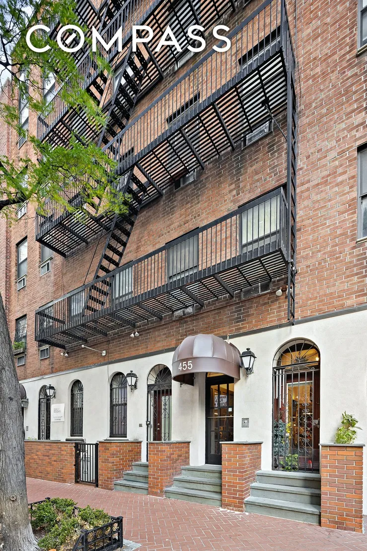 Streetview, Outdoor at Unit 5A at 455 W 43rd Street