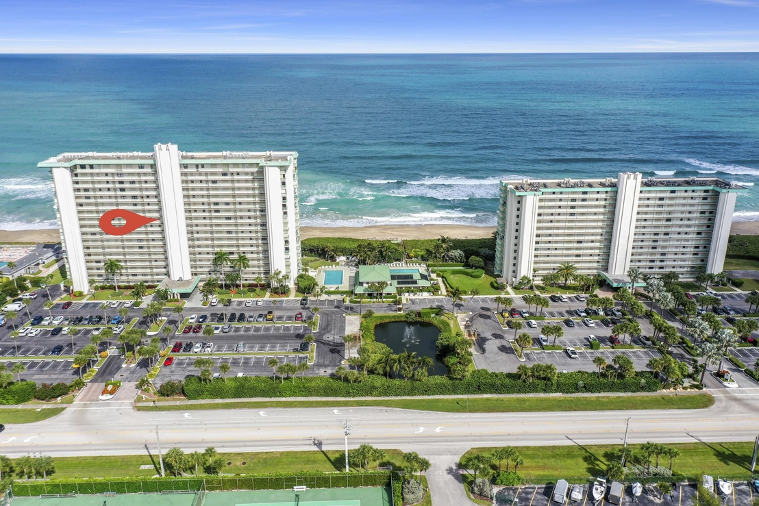 Photo of Unit 905 at 9900 S Ocean Drive