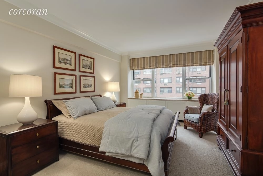 Bedroom at Unit 9B at 25 SUTTON Place S