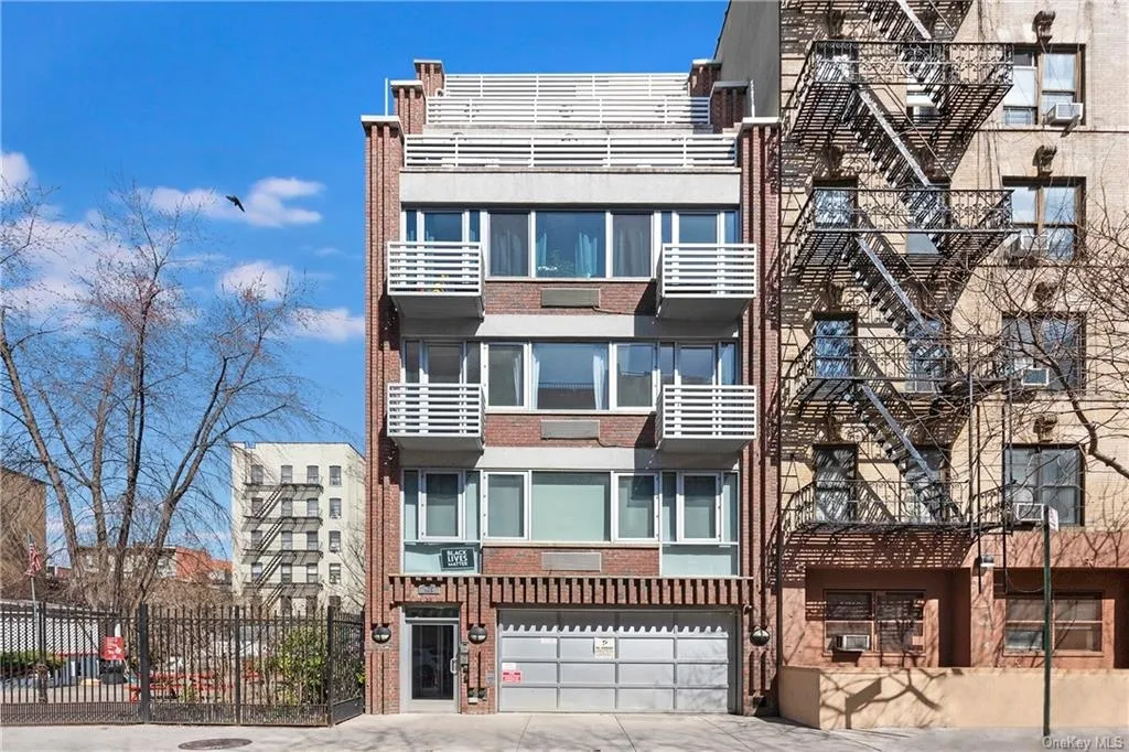 Streetview, Outdoor at Unit 3 at 435 E 117th Street