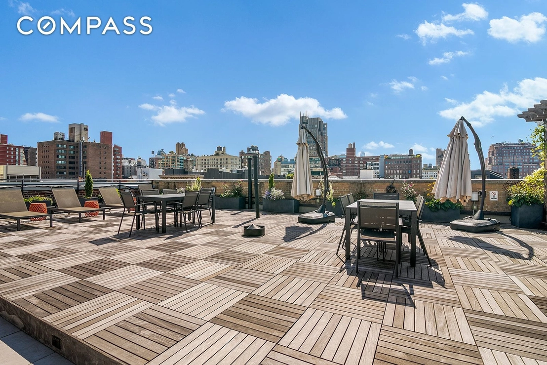 Outdoor at Unit 22 at 261 W 22nd Street