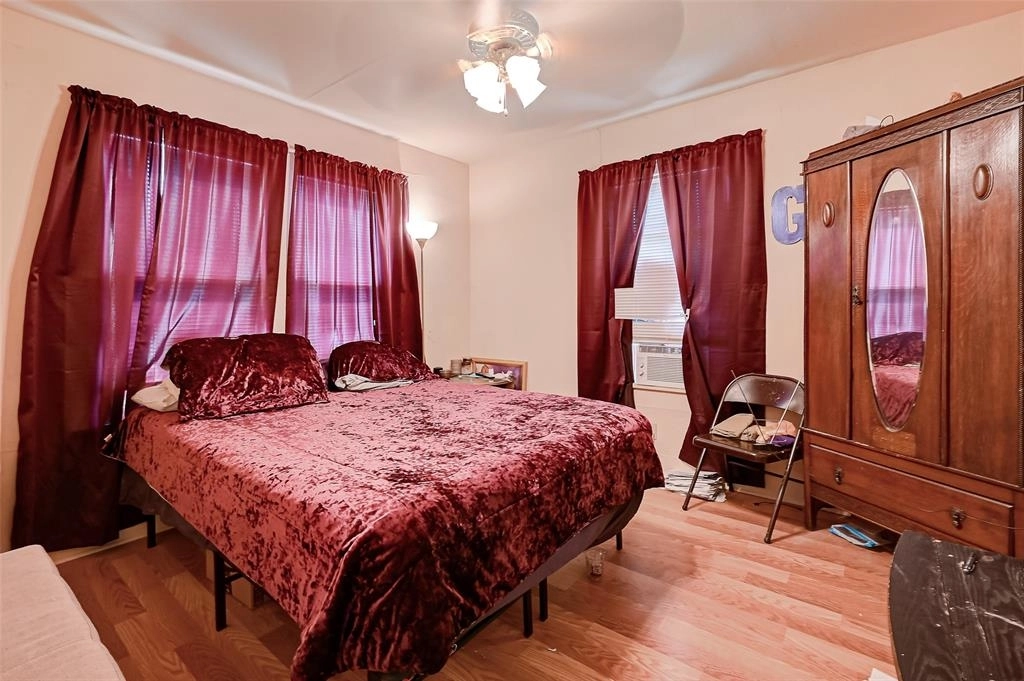 Bedroom at 814 Granville Drive