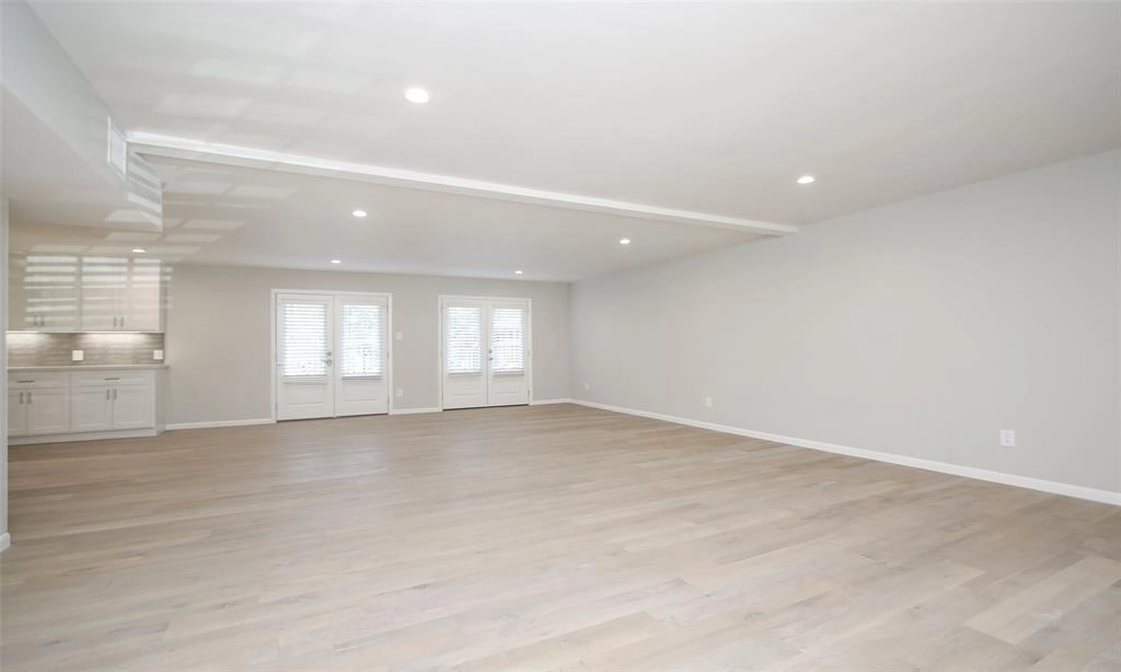 Empty Room at Unit 112 at 1410 Hyde Park Boulevard
