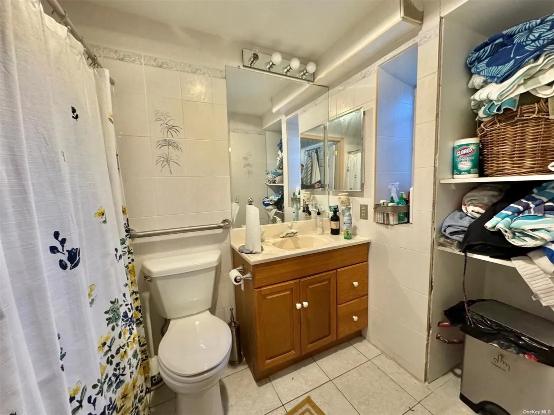 Bathroom at Unit B at 720 Clarence Avenue