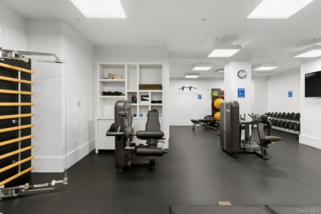 Fitness Center at Unit 16PHA at 404 Park Avenue S