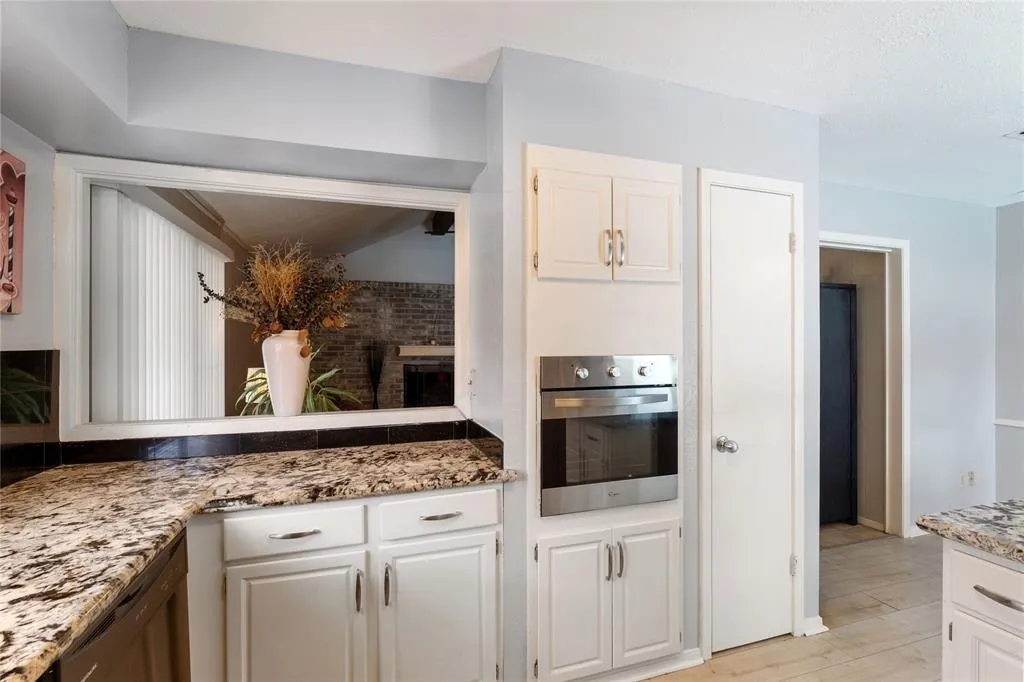 Kitchen at 2806 Quail Valley East Drive
