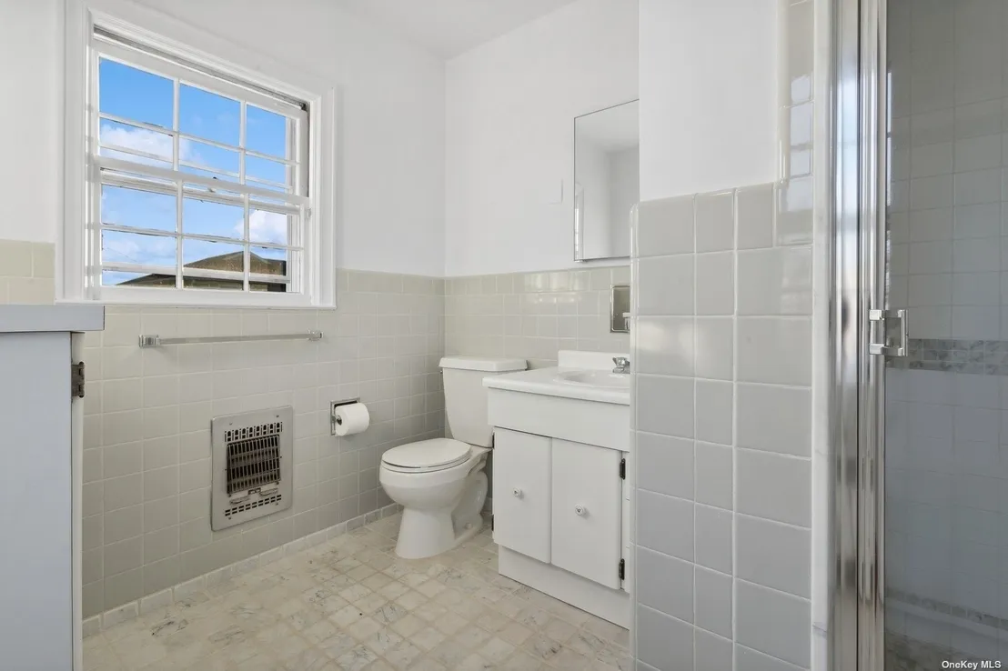 Bathroom at 625 Washington Boulevard