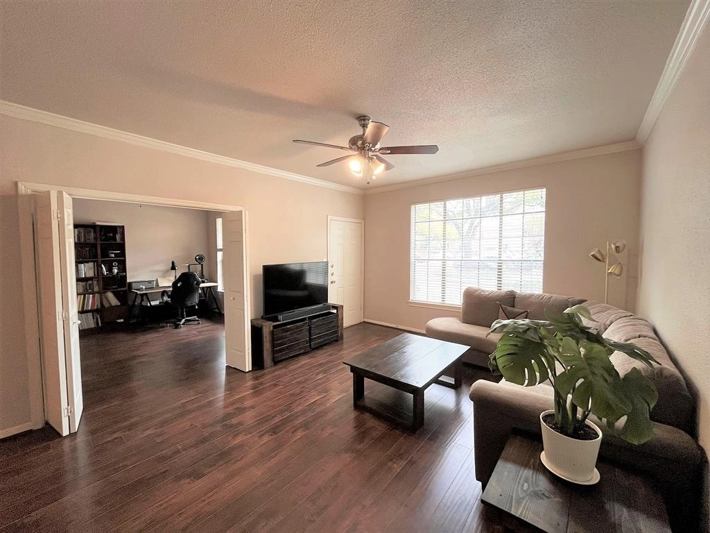 Photo of Unit 335 at 2255 Braeswood Park Drive
