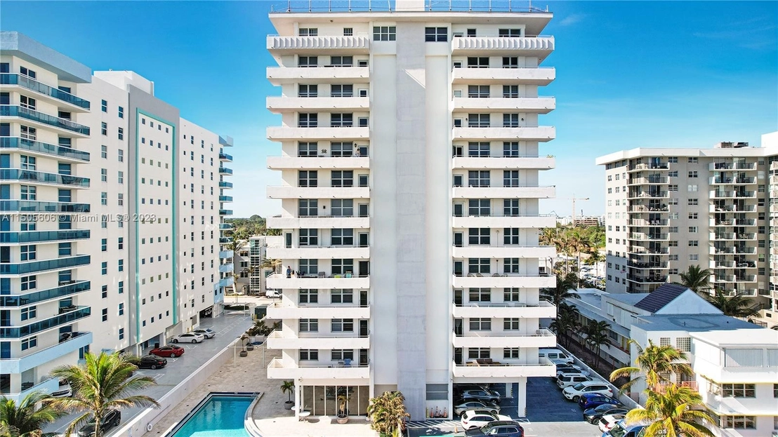 Photo of Unit 1110 at 9225 Collins Ave