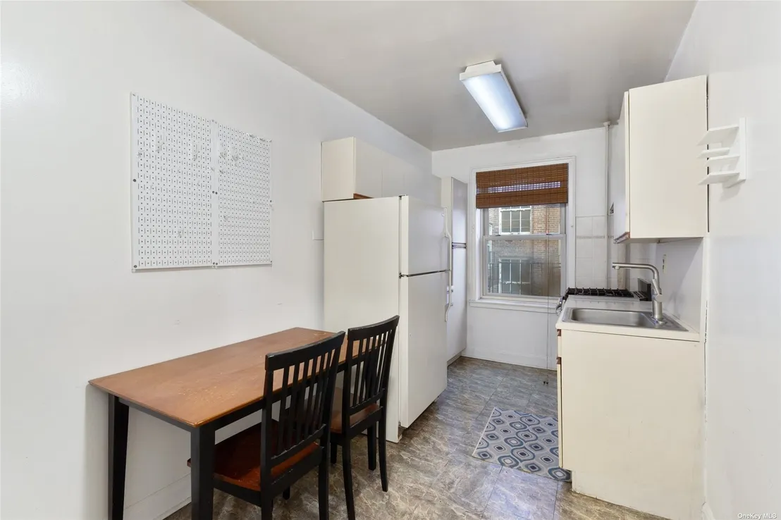 Kitchen, Dining at Unit 4E at 4817 42nd Street