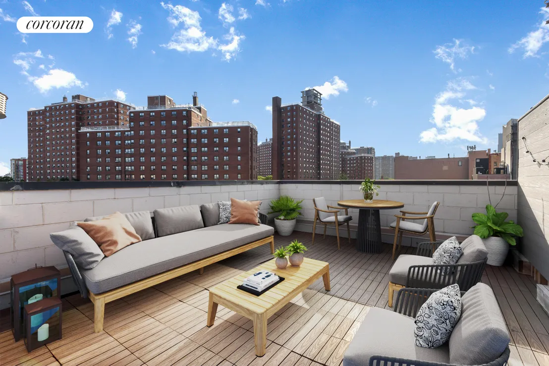 Outdoor at Unit 6A at 244 FRANKLIN Avenue