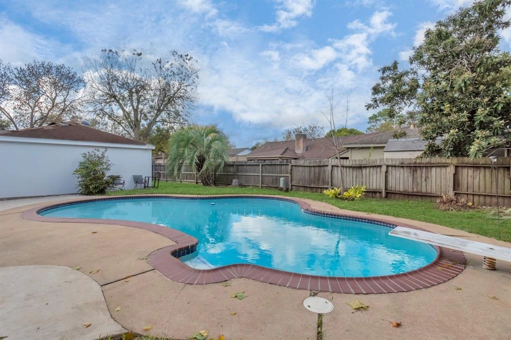 Outdoor, Pool at 3514 Summit Drive