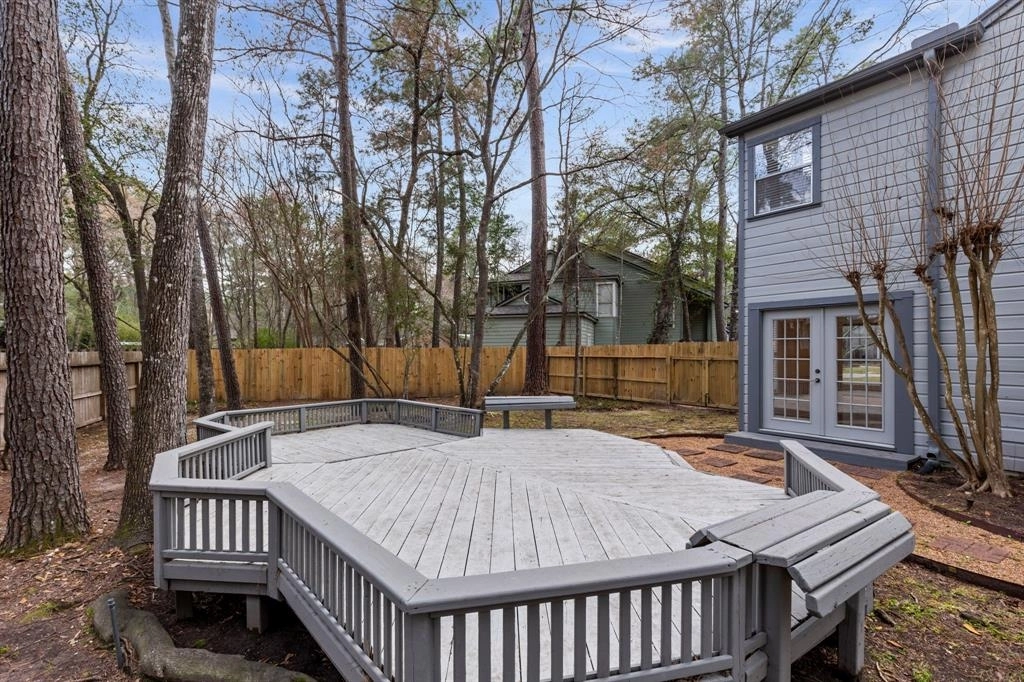 Outdoor at 11 Shallow Pond Court